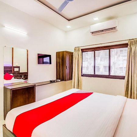 Super Collection O Panchratna Hotel Panvel Buitenkant foto