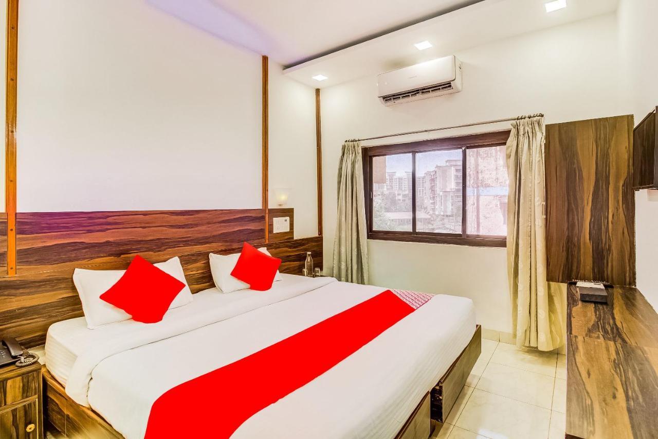 Super Collection O Panchratna Hotel Panvel Buitenkant foto
